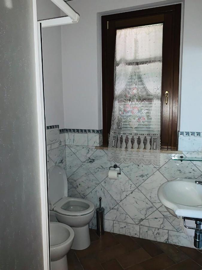 8380 Agriturismo L'Oleandro 몬테메라노 외부 사진